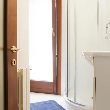 Stanze Con Bagno E Terrazza Privati, A 100mt *